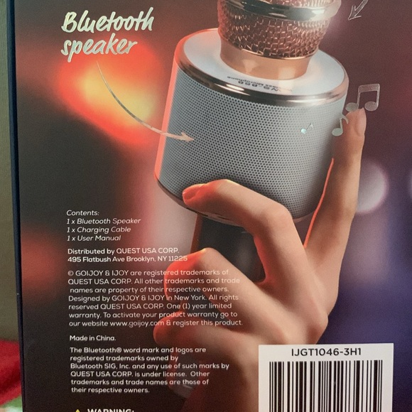 Blue Tooth Microphone/Speaker Karaoke Microphone NIB Portable - Picture 2 of 5